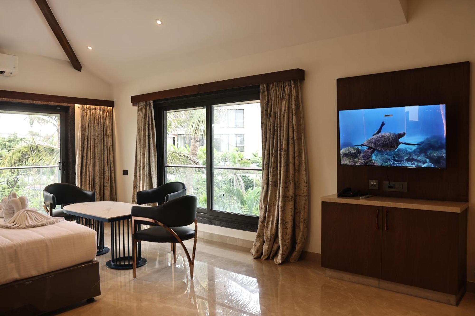Mstays Ecr By Mirabilis Hotel Chennai Exterior photo